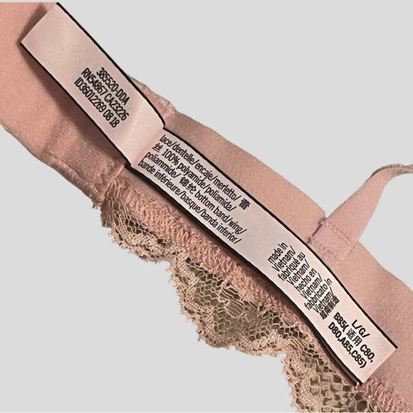 🛍️Victoria’s Secret Very Sexy Pink Floral Lace Bralette - Picture 7 of 7
